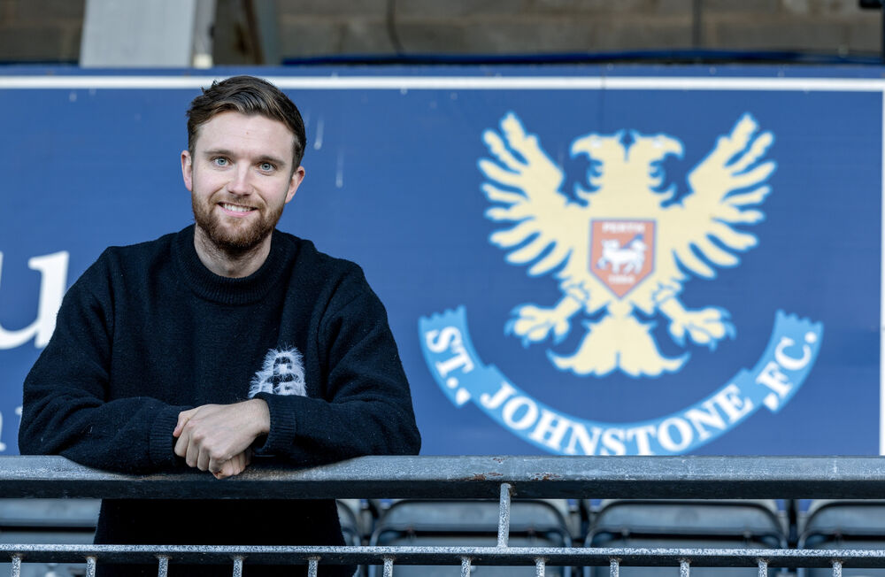 Welcome, Elliot Watt!